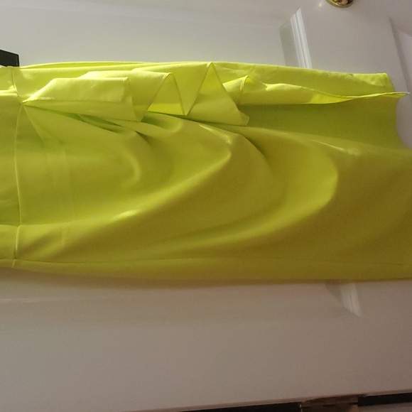 NYCO Dress - Picture 2 of 4